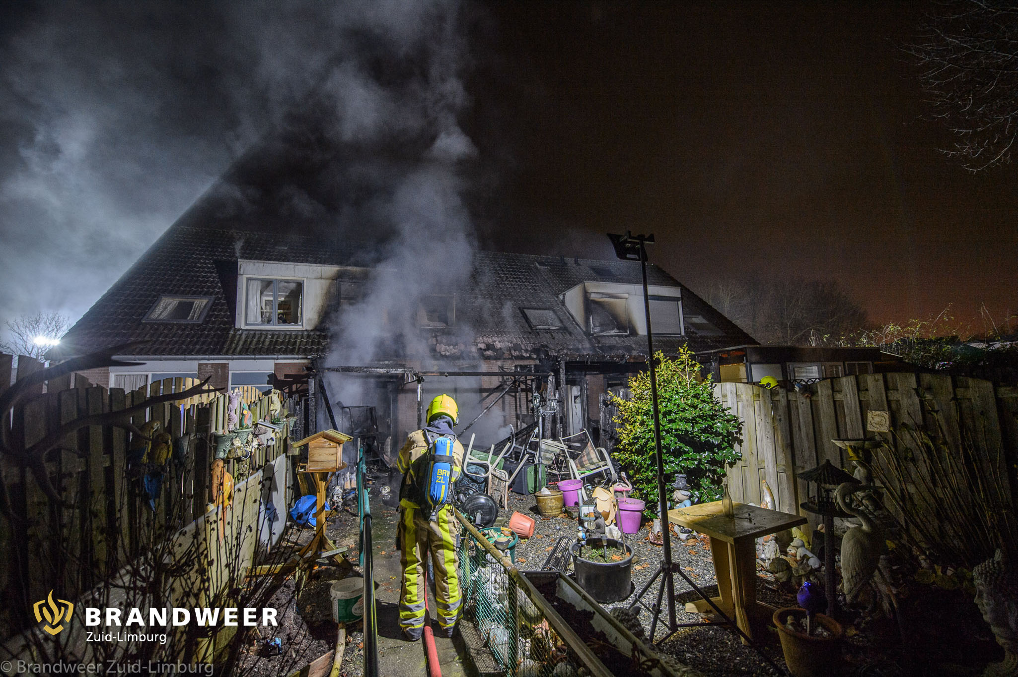15-12-2021 – Sittard, Meerdere woningen beschadigd door felle brand