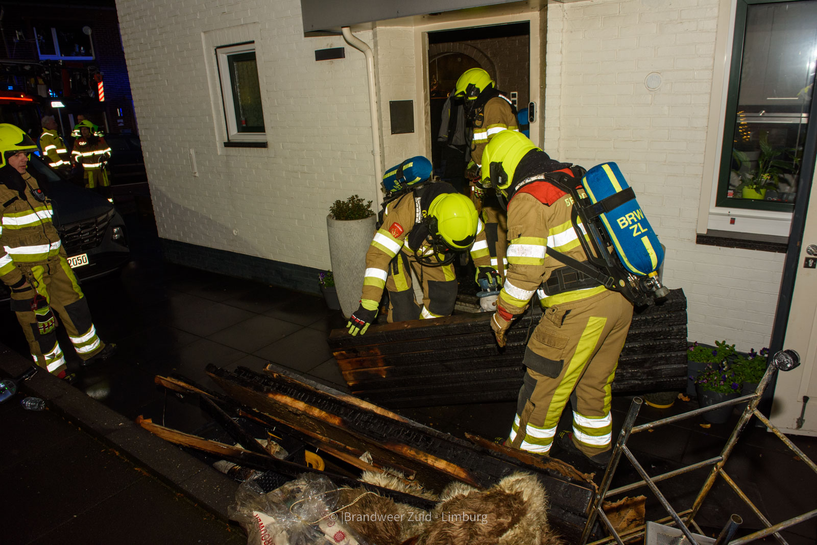 09-12-2023 – Kerkrade, Veel schade door kelderbrand