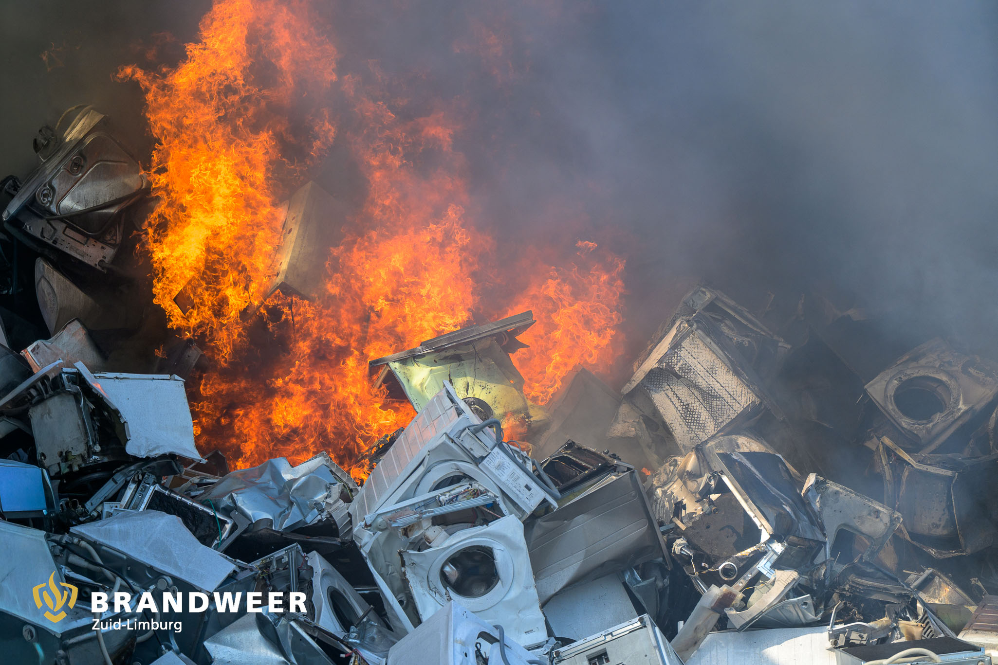 23-06-2026 – Born, Grote brand bij recycling bedrijf